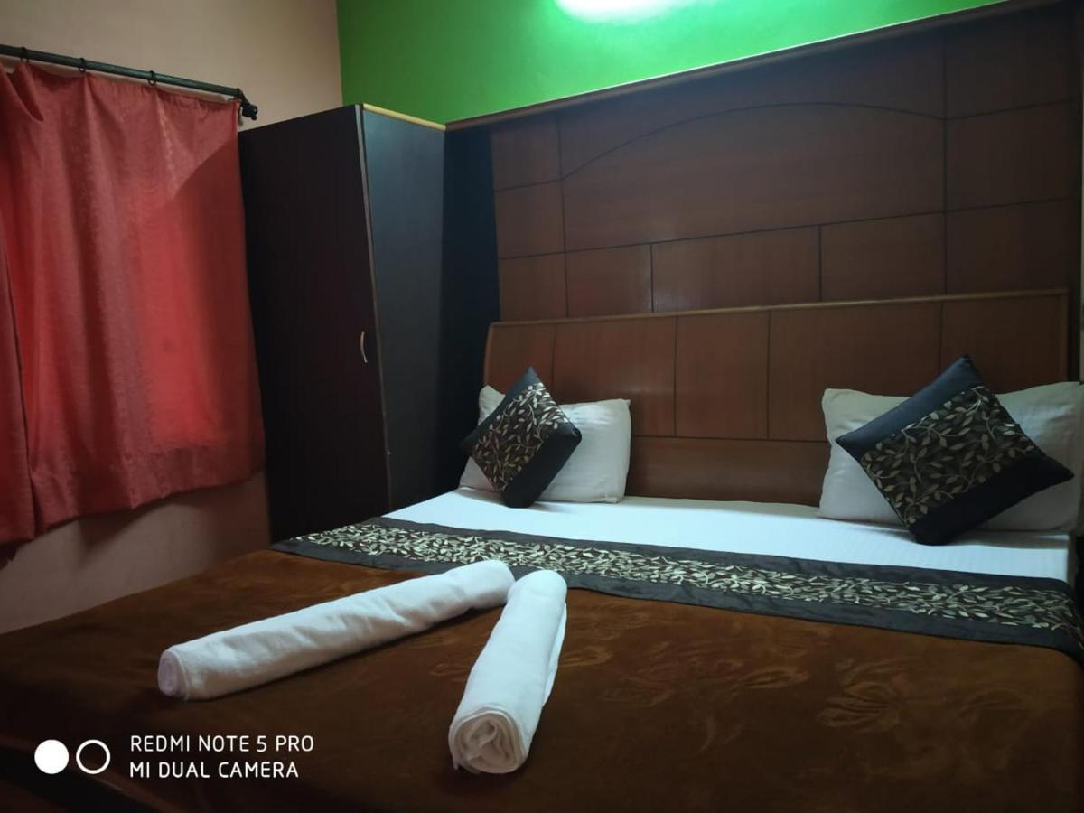Hotel Deepraj, Kausani Kültér fotó