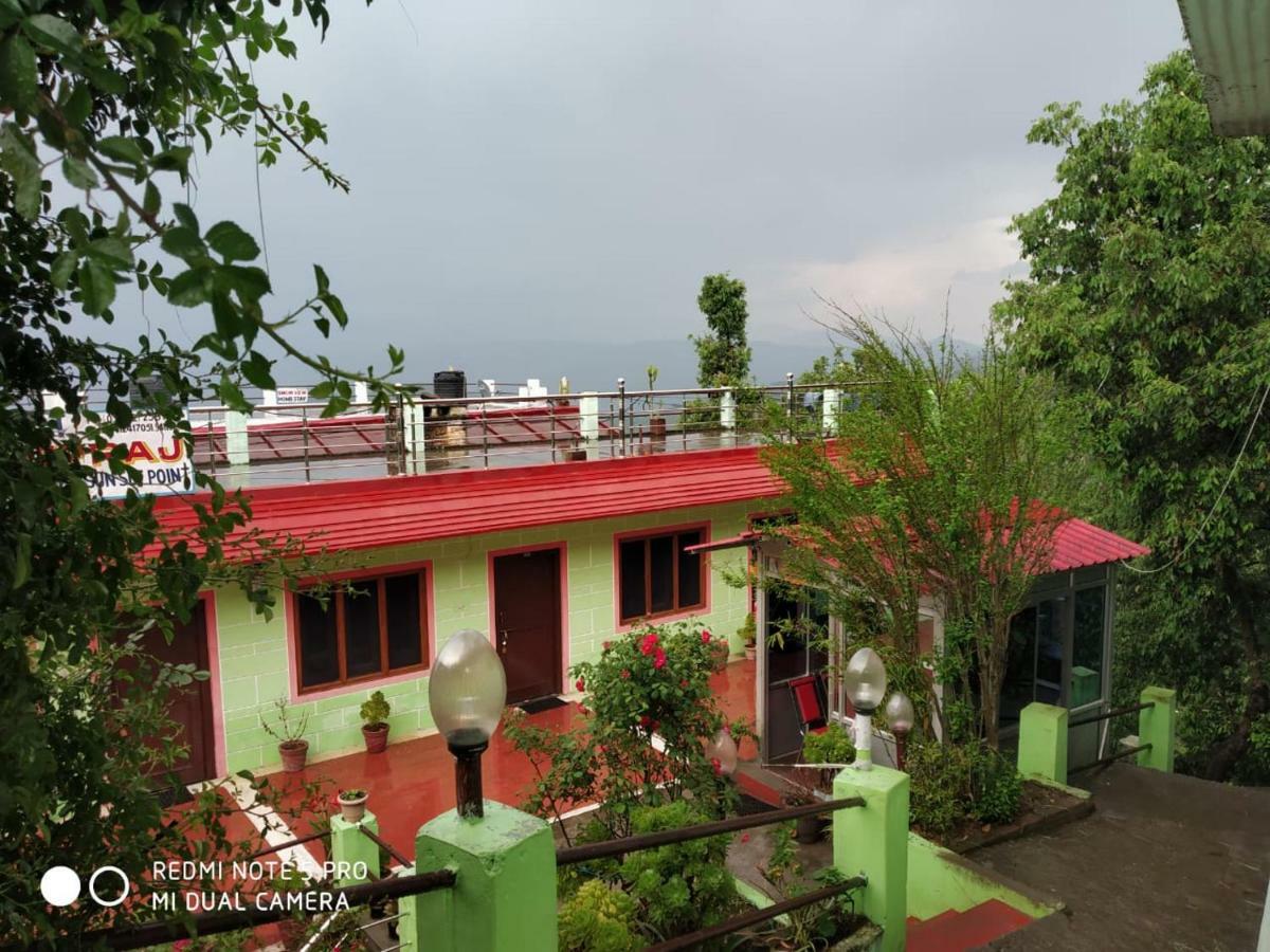 Hotel Deepraj, Kausani Kültér fotó